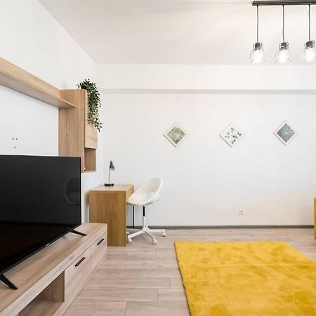Carol New Building With Balcony Apartment Bucharest Luaran gambar