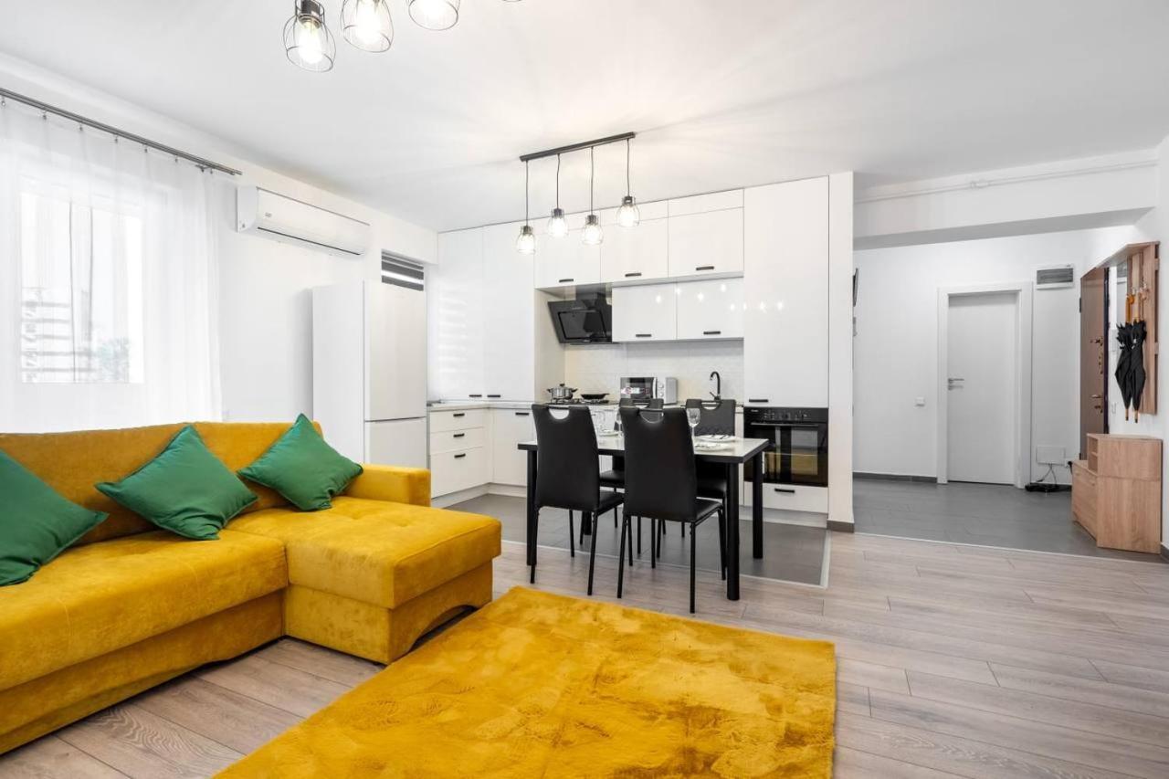 Carol New Building With Balcony Apartment Bucharest Luaran gambar