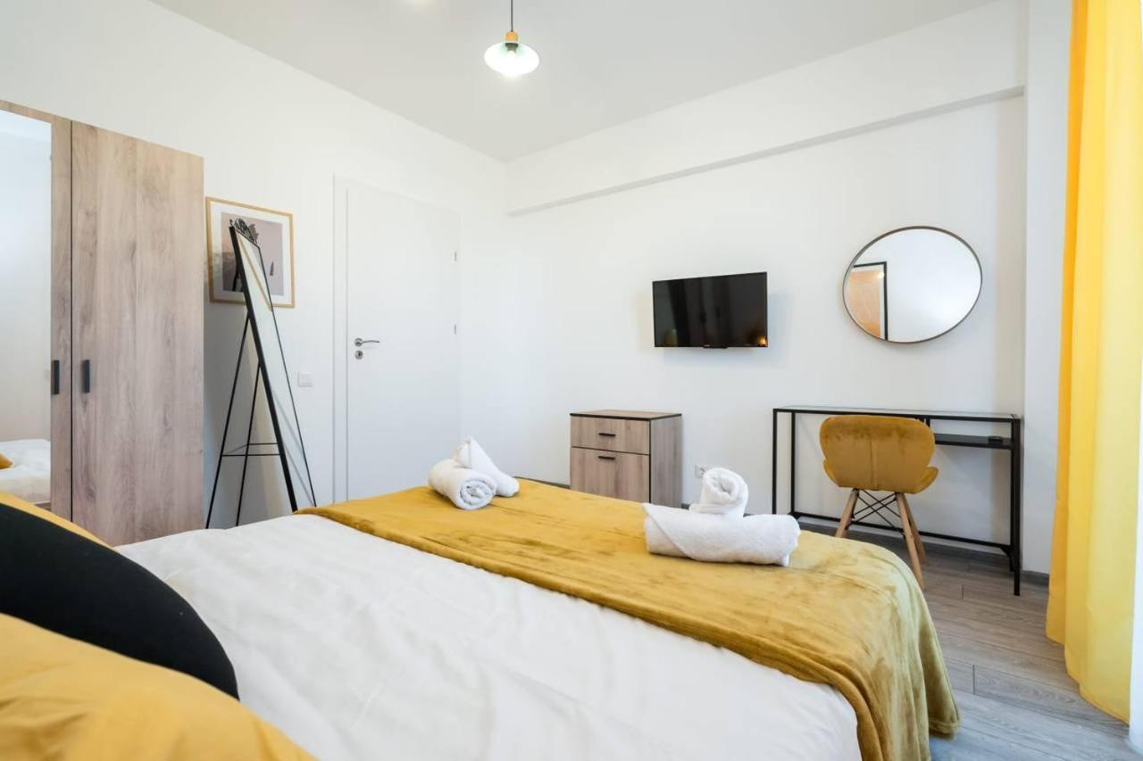 Carol New Building With Balcony Apartment Bucharest Luaran gambar