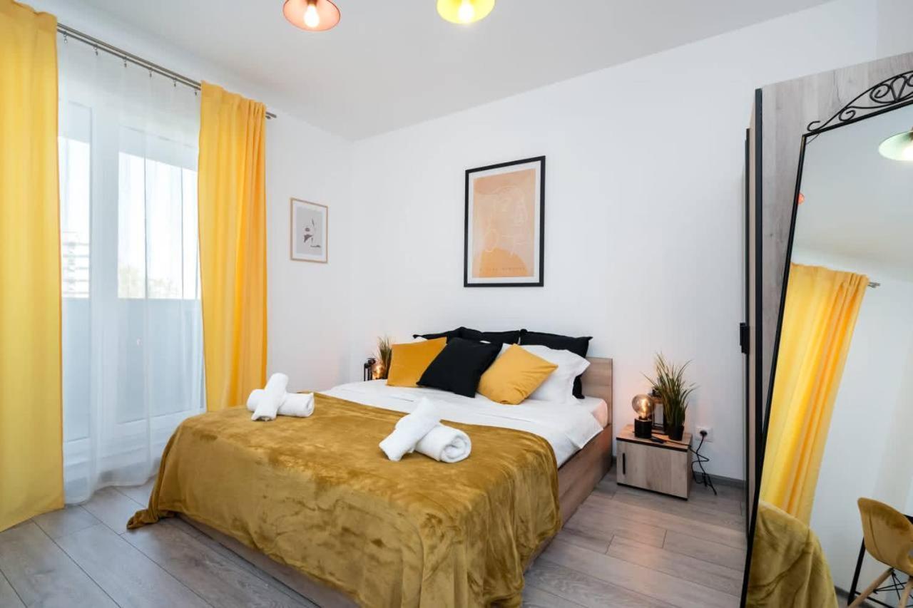 Carol New Building With Balcony Apartment Bucharest Luaran gambar