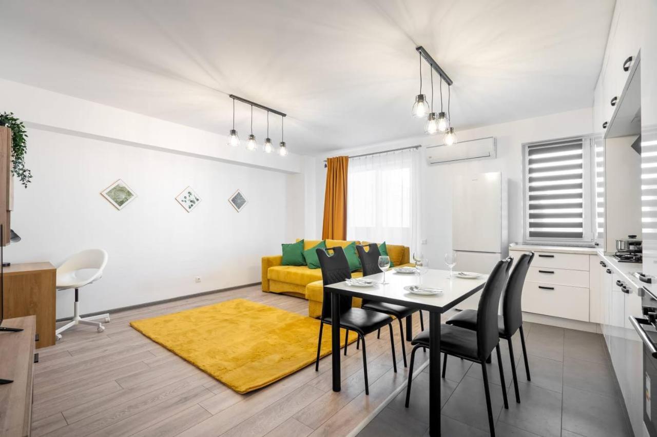 Carol New Building With Balcony Apartment Bucharest Luaran gambar